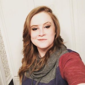 Meet your Posher, Mackenzie